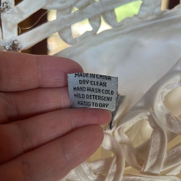 UNIQUE VINTAGE CREAM PARTY DRESS SIZE M 100% COTTON - Picture 7 of 8